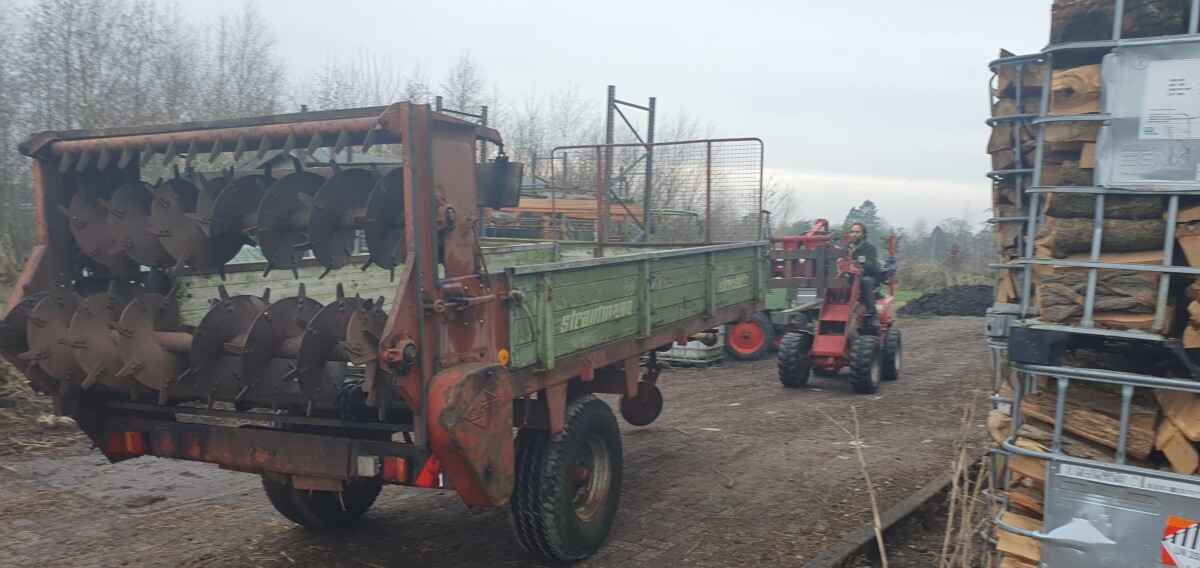 Crowdfunding Actie! -> Compost/Mest Verspreider